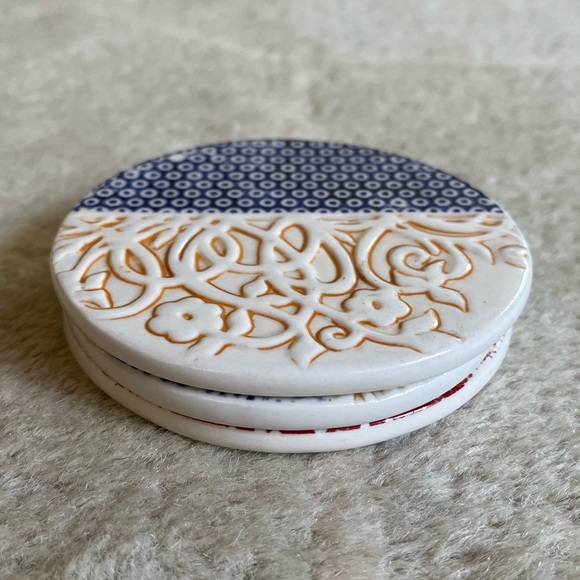 3 Ceramic Coasters - Picture 4 of 12